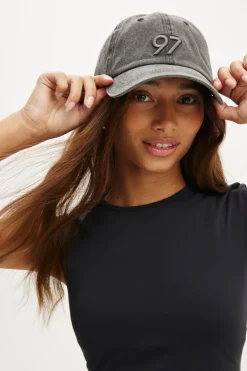Active Graphic Cap