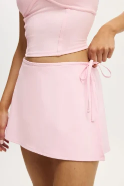 Active Wrap Skirt With Tie