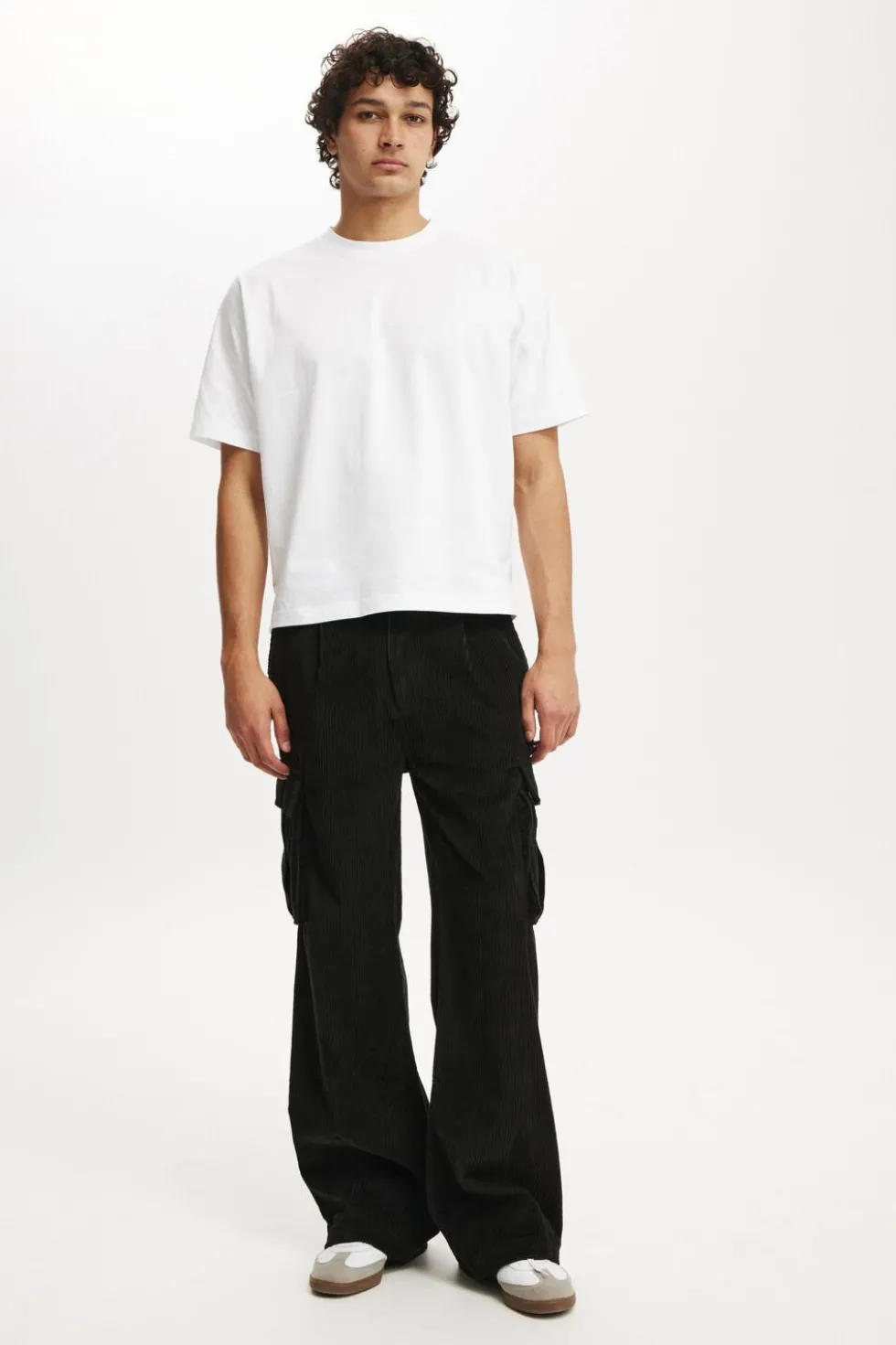 Baggy Pleat Cargo Pant
