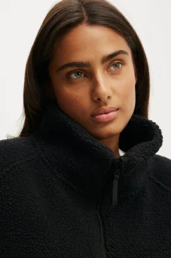 Balance Half Zip Sherpa Pullover Jacket