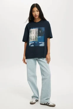 Billie Eilish Boxy Graphic Tee