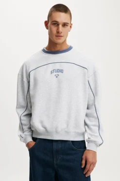 Box Fit Graphic Crew Sweater