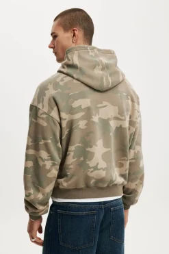 Box Fit Hoodie