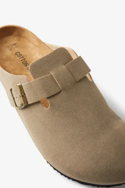 Closed Toe Buckle Slide