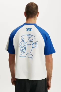 Cropped Fit FIFA T-Shirt