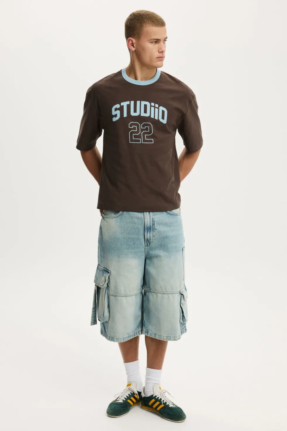 Cropped Fit Graphic T-Shirt
