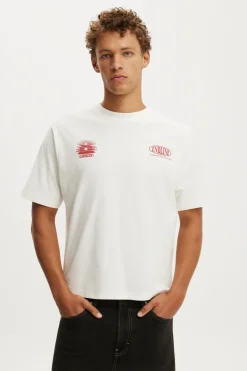 Cropped Fit Graphic T-Shirt