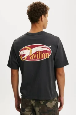 Cropped Fit Graphic T-Shirt