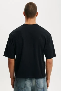 Cropped Fit T-Shirt