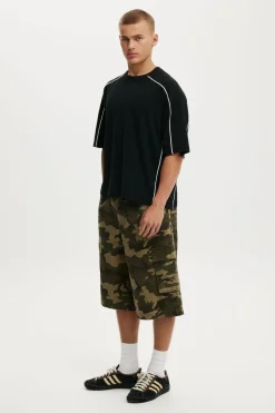 Cropped Fit T-Shirt