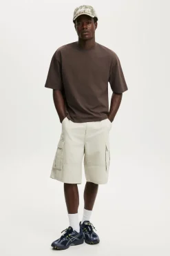 Cropped Fit T-Shirt