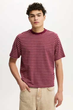 Cropped Fit T-Shirt