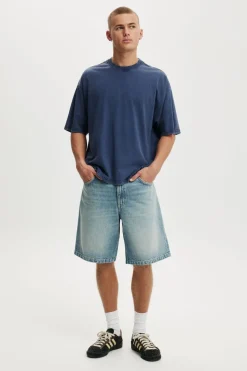 Cropped Fit T-Shirt