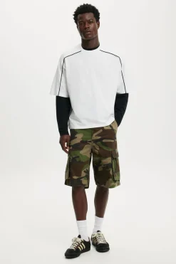 Cropped Fit T-Shirt