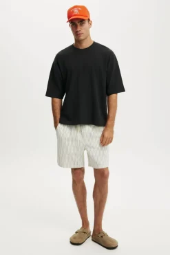 Cropped Fit T-Shirt