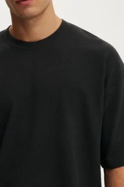 Cropped Fit T-Shirt