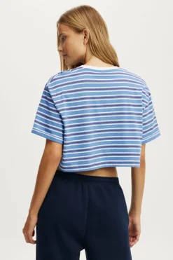 Cropped Graphic Active Tee