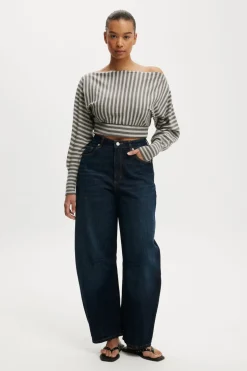 Curvy Barrel Jean
