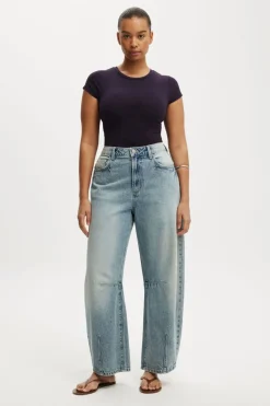 Curvy Barrel Jean