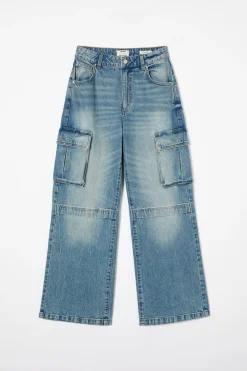 Curvy Cargo Wide Jean