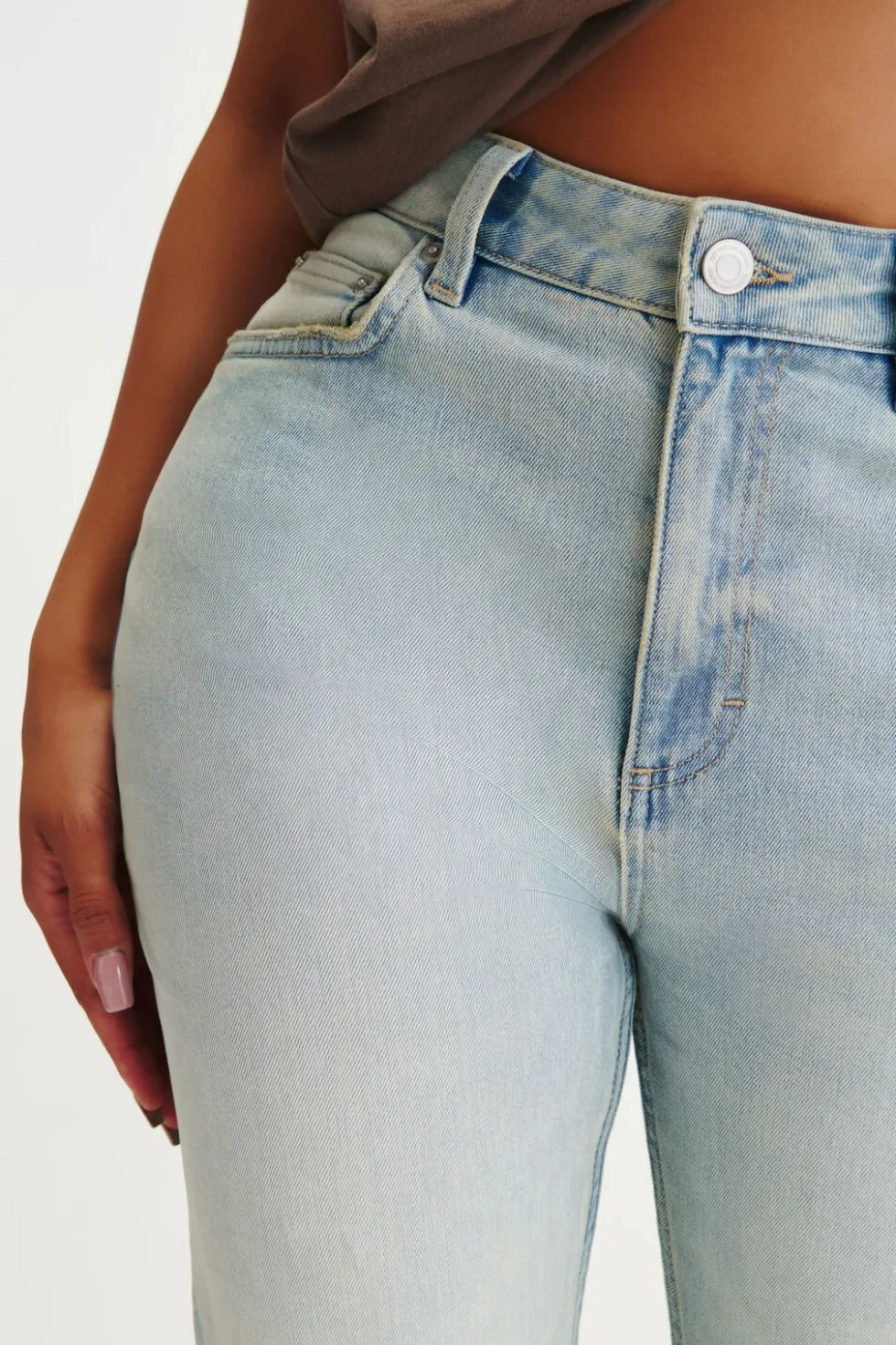 Curvy Flare Jean