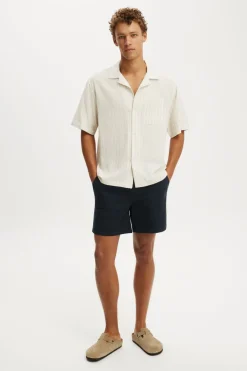 Easy Short | Men's Fashion | Cotton On