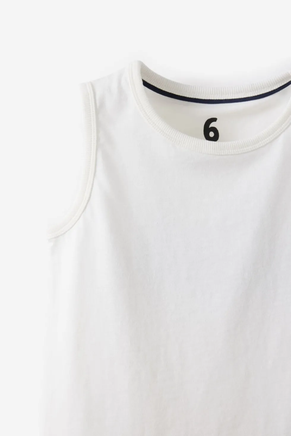 Essential Tank
