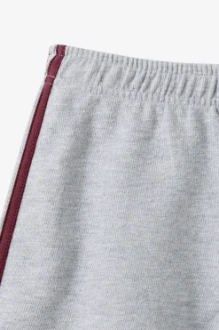 Essential Textured Short