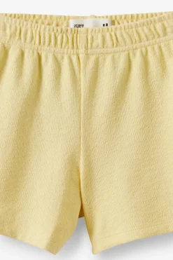 Essential Textured Short