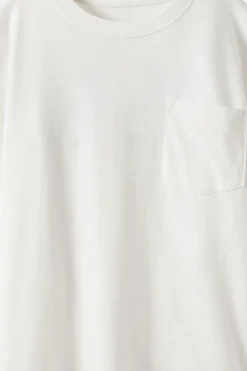 Essentials Long Sleeve Tee