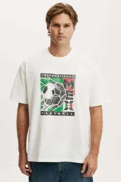 Everyday Fit Graphic T-Shirt