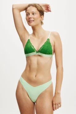 Everyday Lace Triangle Padded Bralette