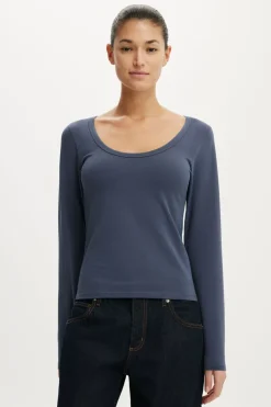 Everyday Smooth Scoop Neck Long Sleeve
