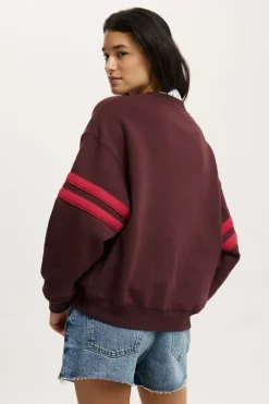 Graphic Crew Sweatshirt