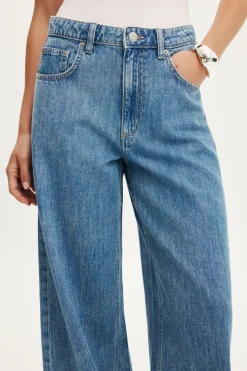 High Rise Wide Jean