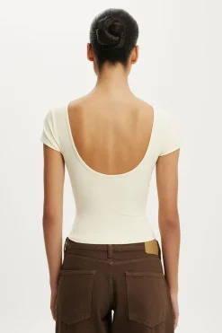 Hold Me Scoop Back Tee