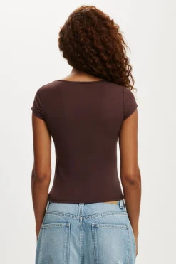 Hold Me Short Sleeve