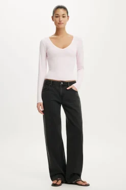 Hold Me V Neck Long Sleeve