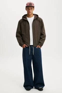 Hooded Spray Jacket