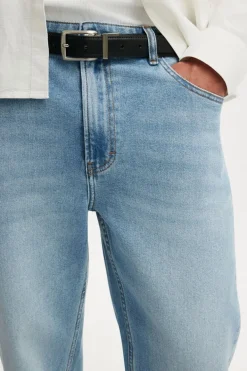 Loose Straight Jean