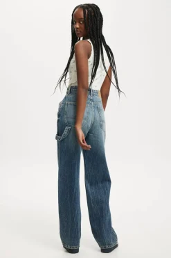 Loose Straight Jean