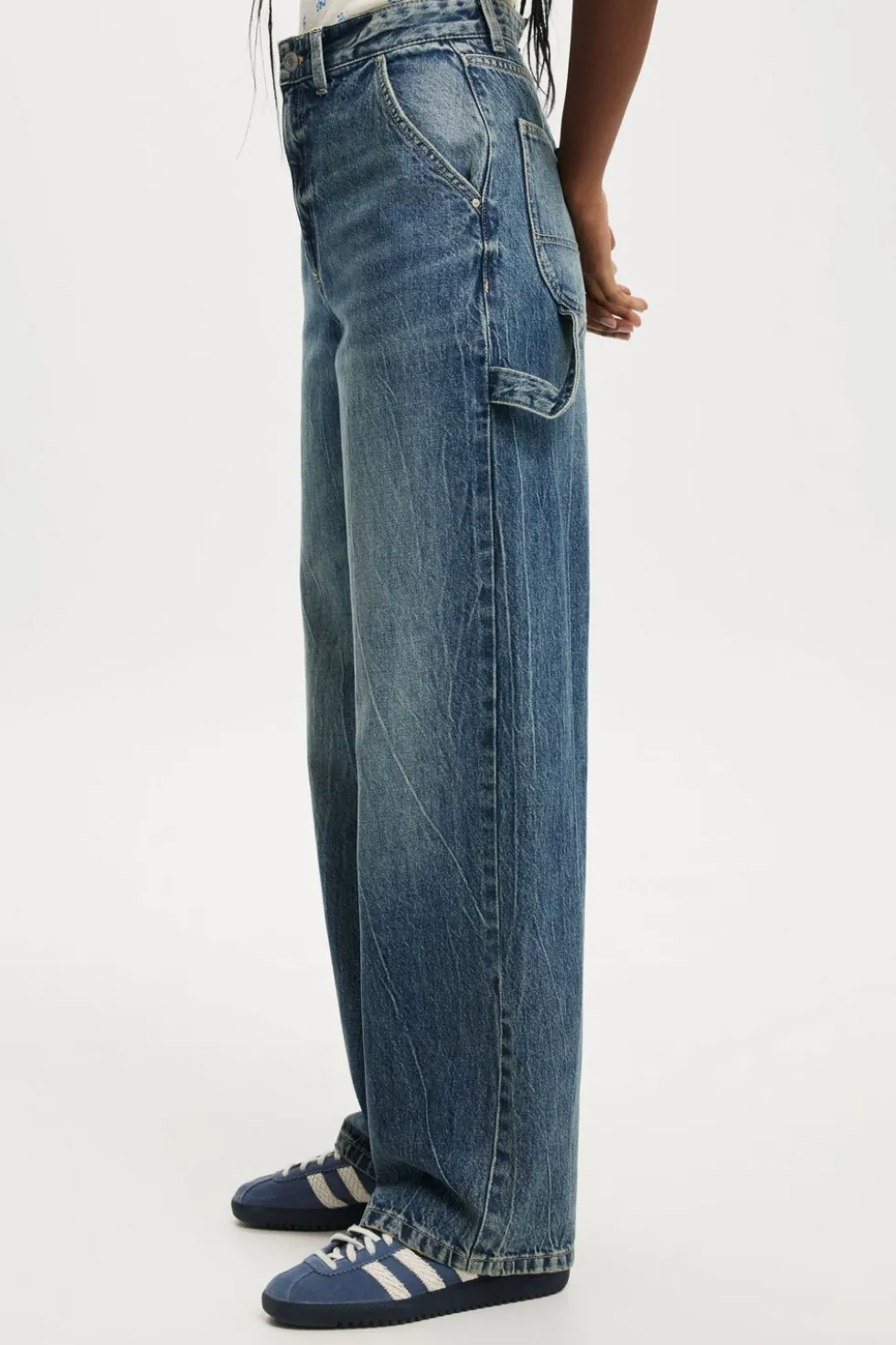 Loose Straight Jean