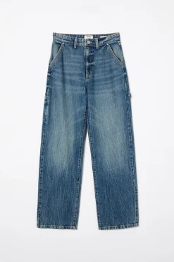 Loose Straight Jean