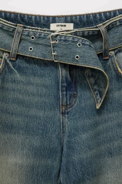 Low Barrel Jean