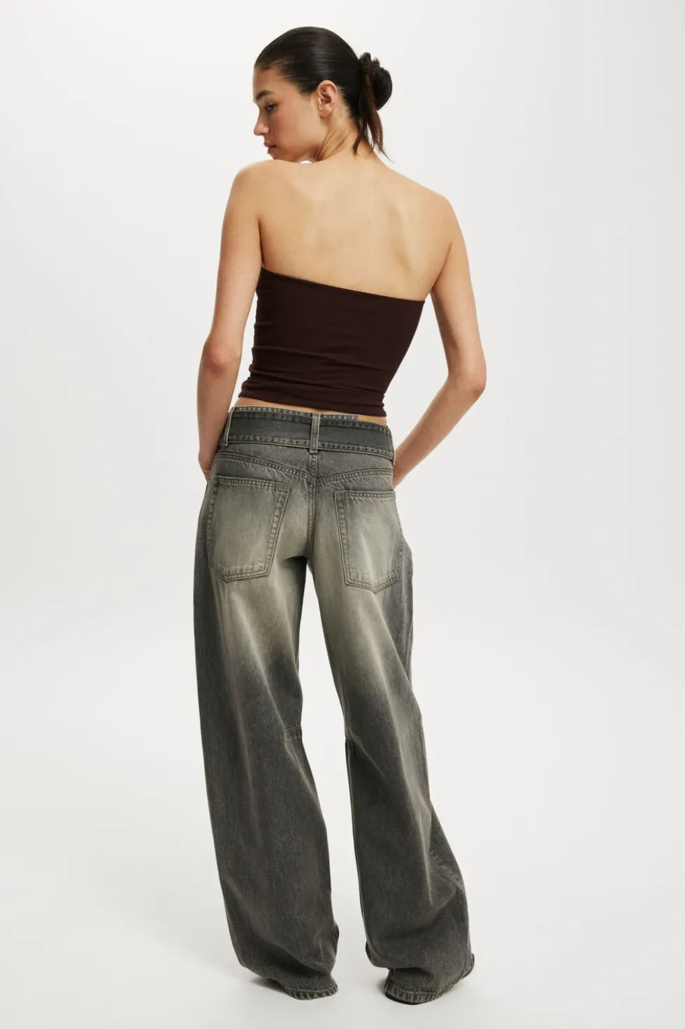 Low Barrel Jean