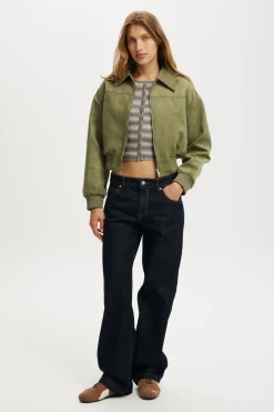 Low Rise Straight Jean