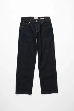 Low Rise Straight Jean