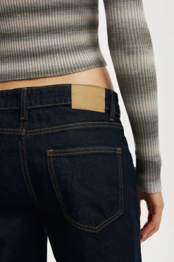 Low Rise Straight Jean