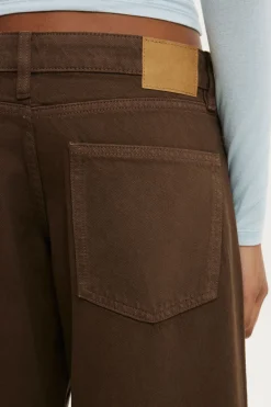 Low Rise Wide Jean
