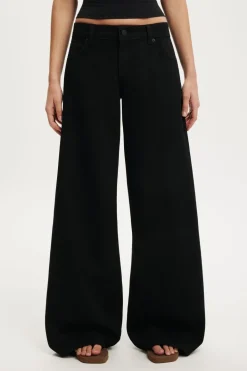 Low Rise Wide Jean